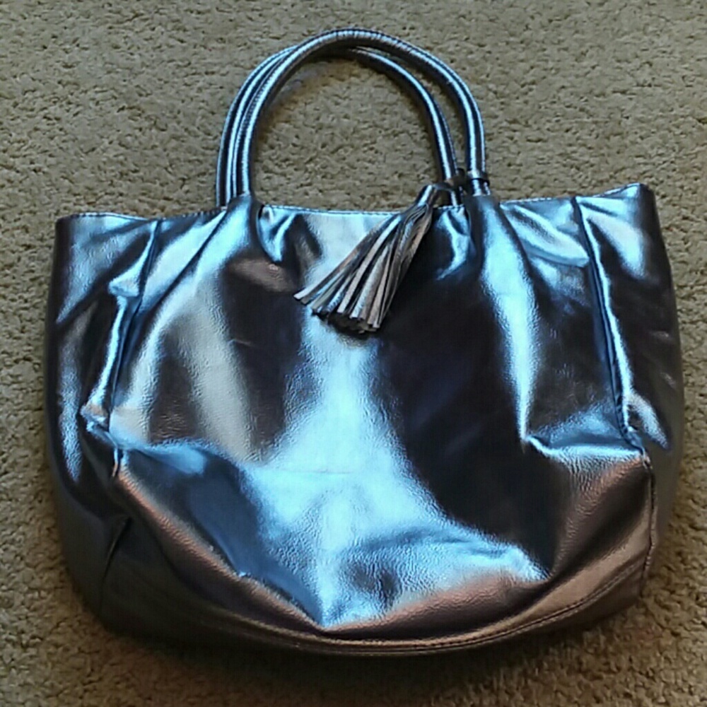 Purse - Picture 2 of 2
